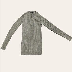 Bianco Nero Light Grey Ribbed Sparkly Henley Sweater Size XS